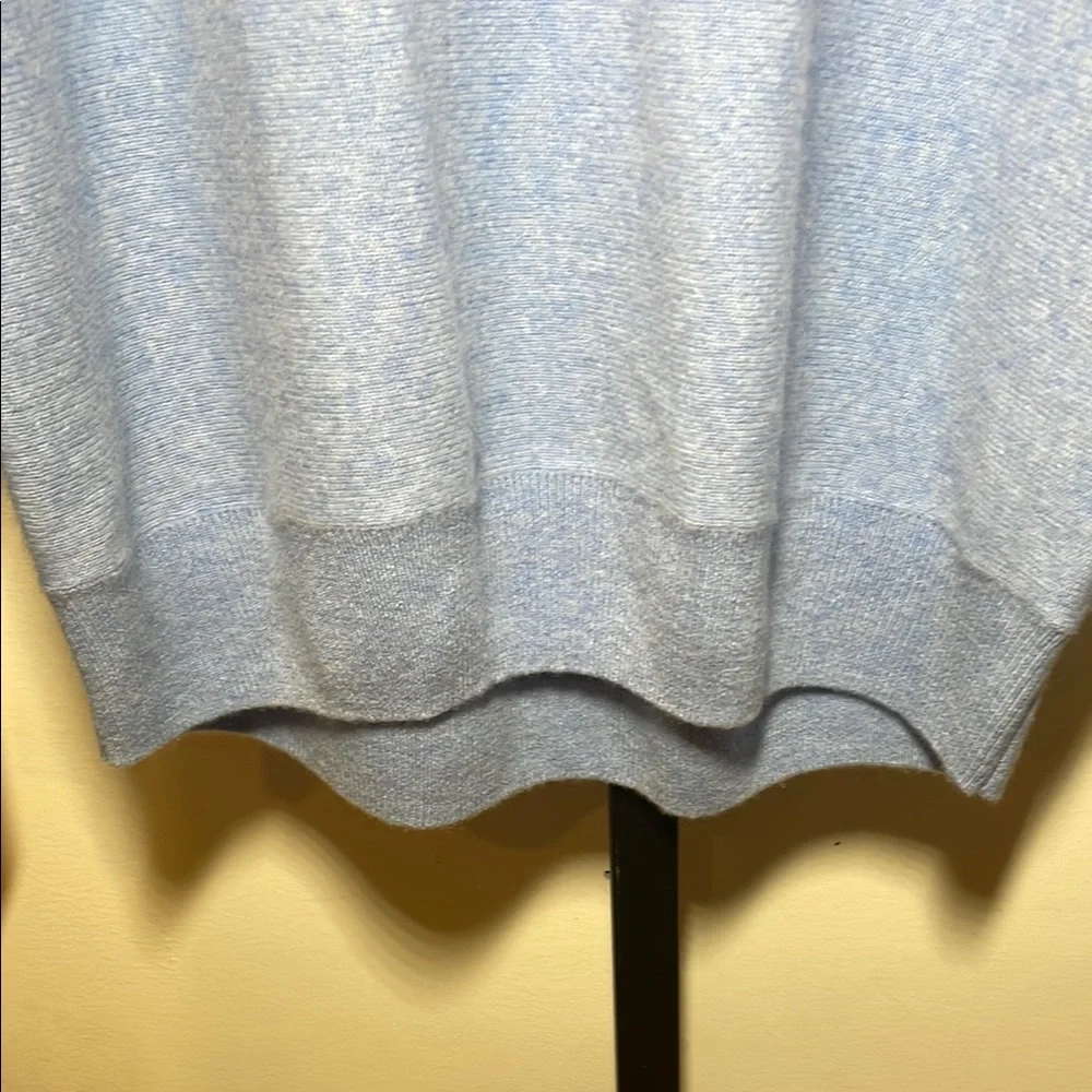 Neiman Marcus Light Blue Scoop Neck Sweater - Picture 6 of 7